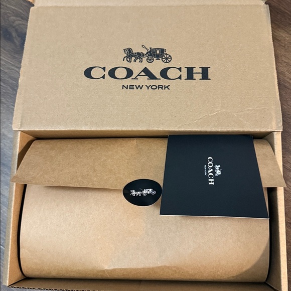 Coach Ashton Olive Green Shoulder Bag + dust bag - Picture 12 of 12